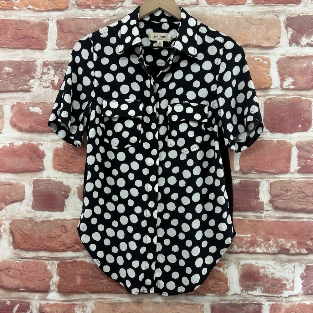 Anthropologie Porridge Top Womens XS Black Polka Dot Abstract Stretch Back Shirt